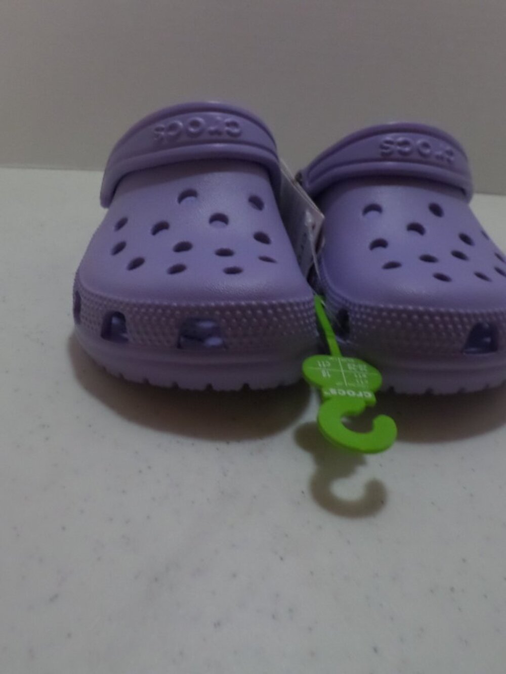 Crocs Classic Toddler Lavender Clogs – NWT- Size 11